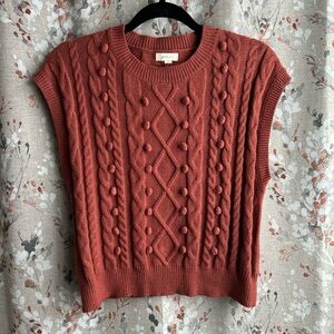 Debut Women's Paprika Cable Knit Sweater